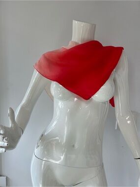100% Silk Made  in Japan Louis Féraud
 Women's Scarf luxury vintage wrap Ombré